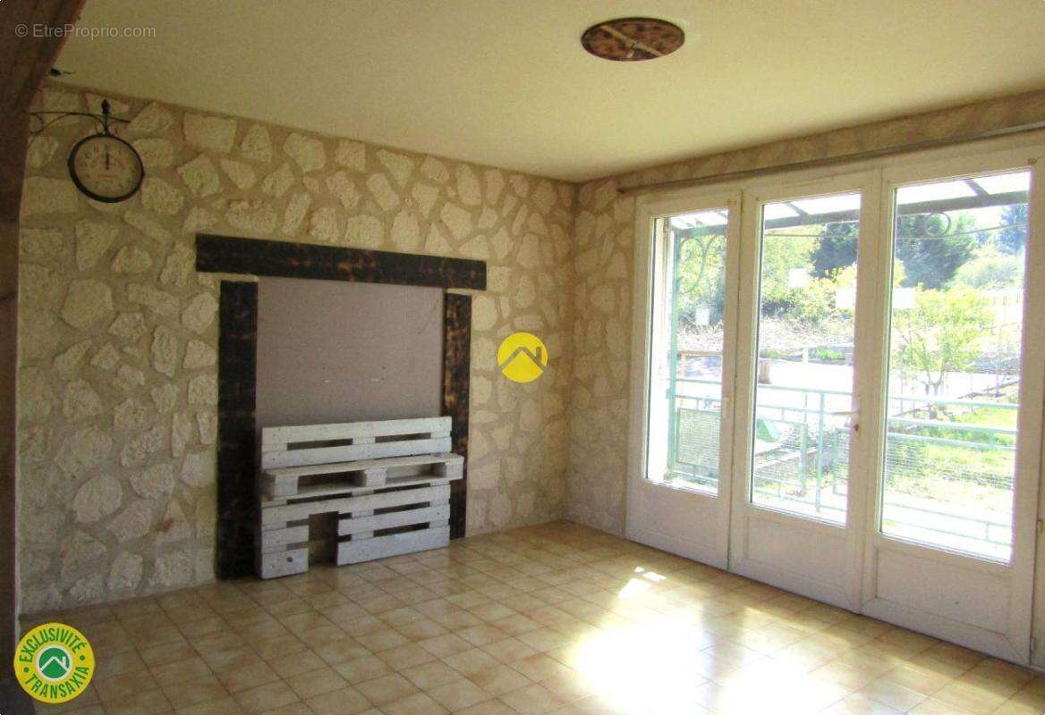 Maison à MONTRICHARD