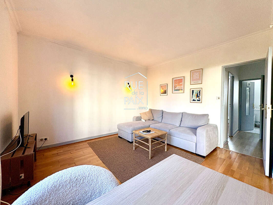Appartement à BUXEROLLES