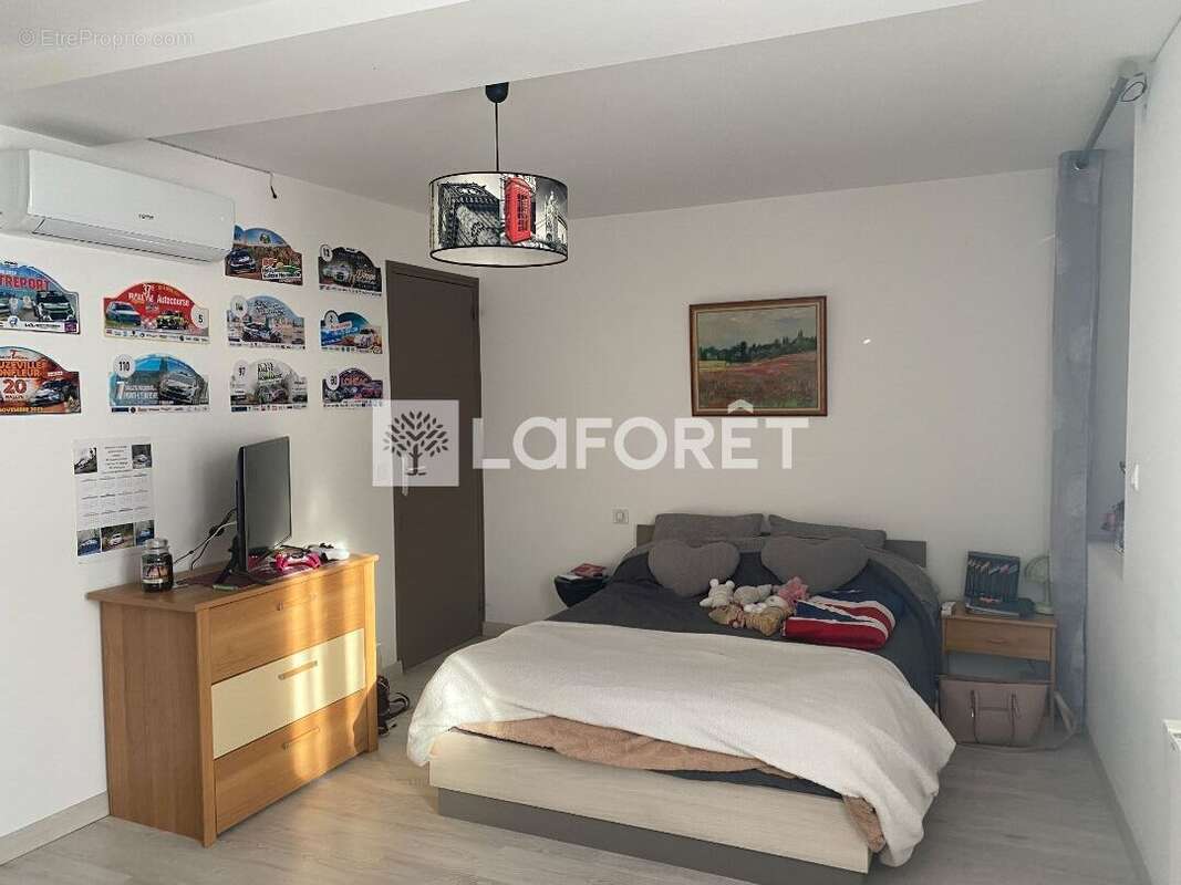 Appartement à ROSNY-SUR-SEINE