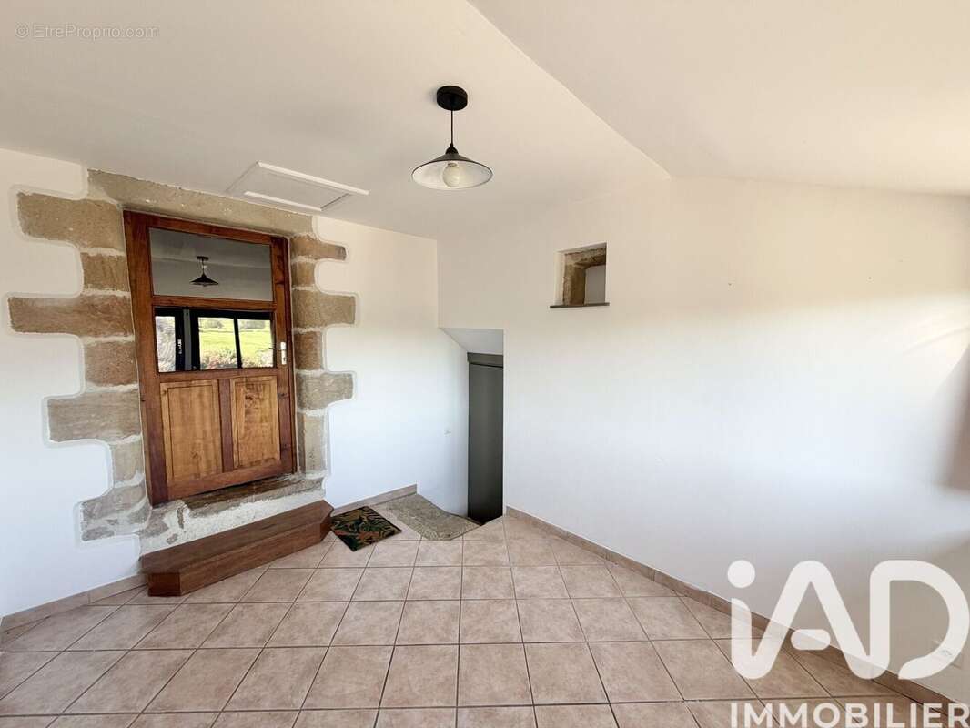 Maison 119 m² à Lunan  - photo 4