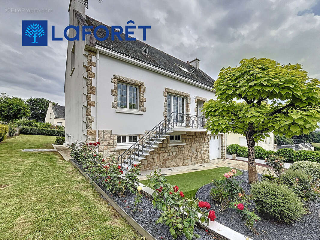 Maison à GUEMENE-SUR-SCORFF