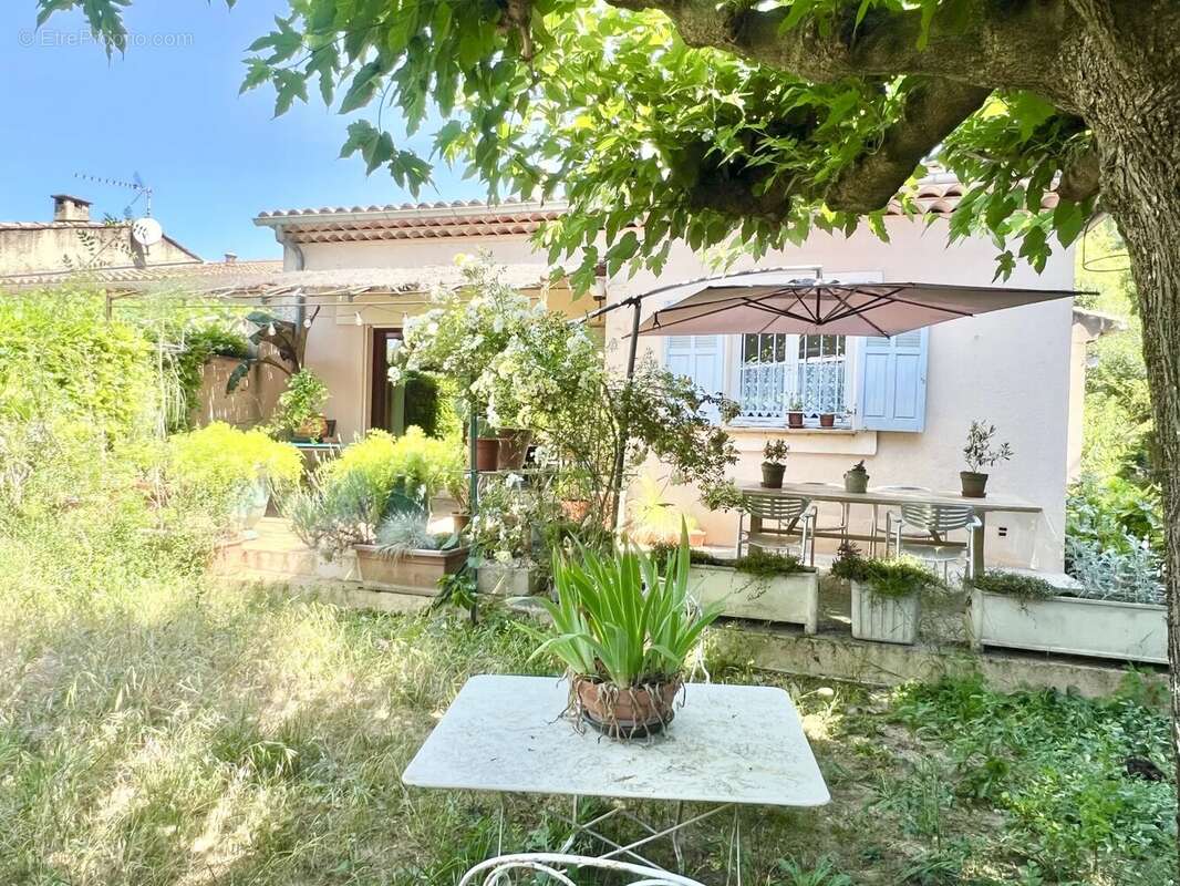 Maison à BRIGNOLES