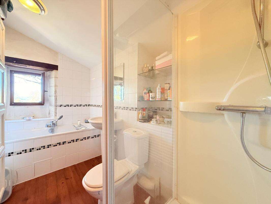 Maison à VERTEILLAC