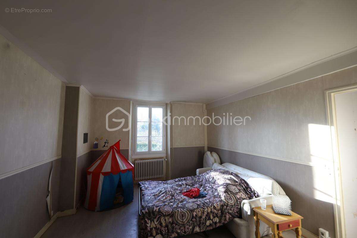 Grande Maison avec jardin de 5049 m² - photo 10