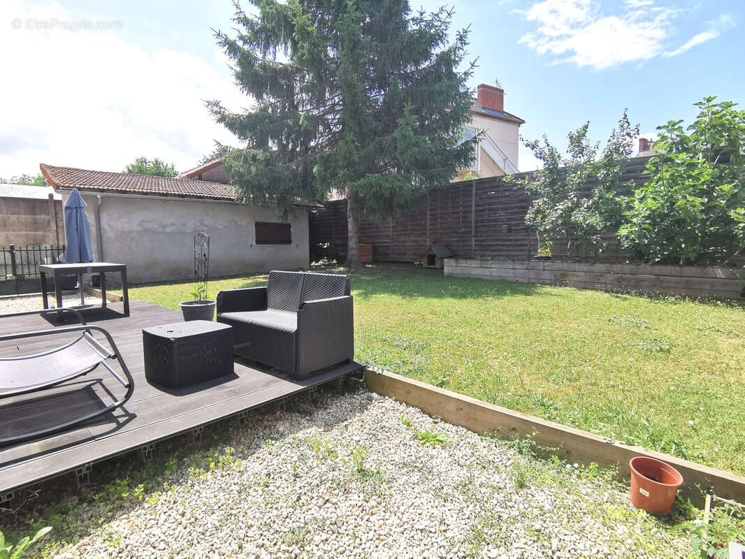 Maison à SAINT-GERMAIN-DES-FOSSES