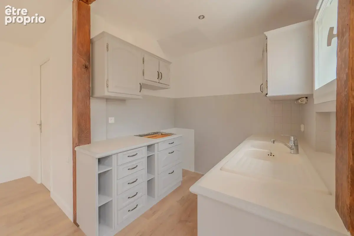 Maison cœur de ville rénovée 2/3 chambres - photo 5