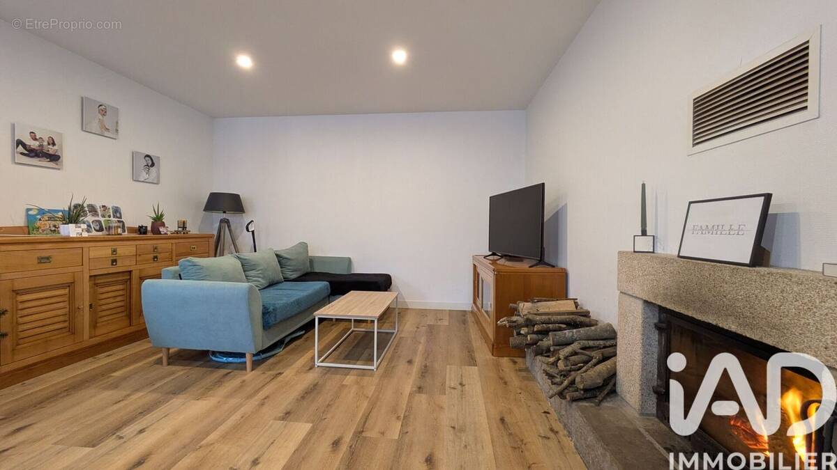 Photo 1 - Maison à VILDE-GUINGALAN