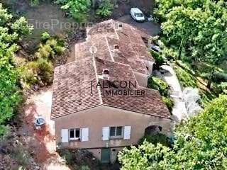 Maison à ESPARRON-DE-VERDON