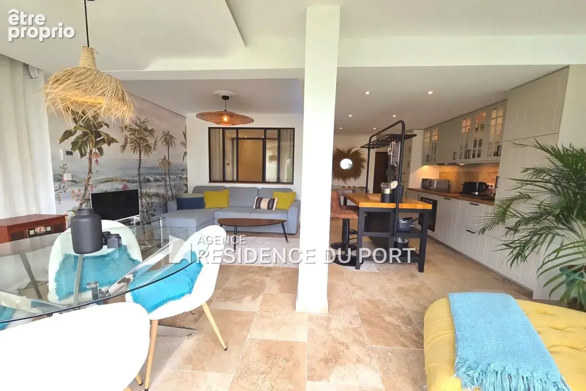 Appartement 1 pièce 44 m² à vendre à Mandelieu-La-Napoule (06210) - photo 4