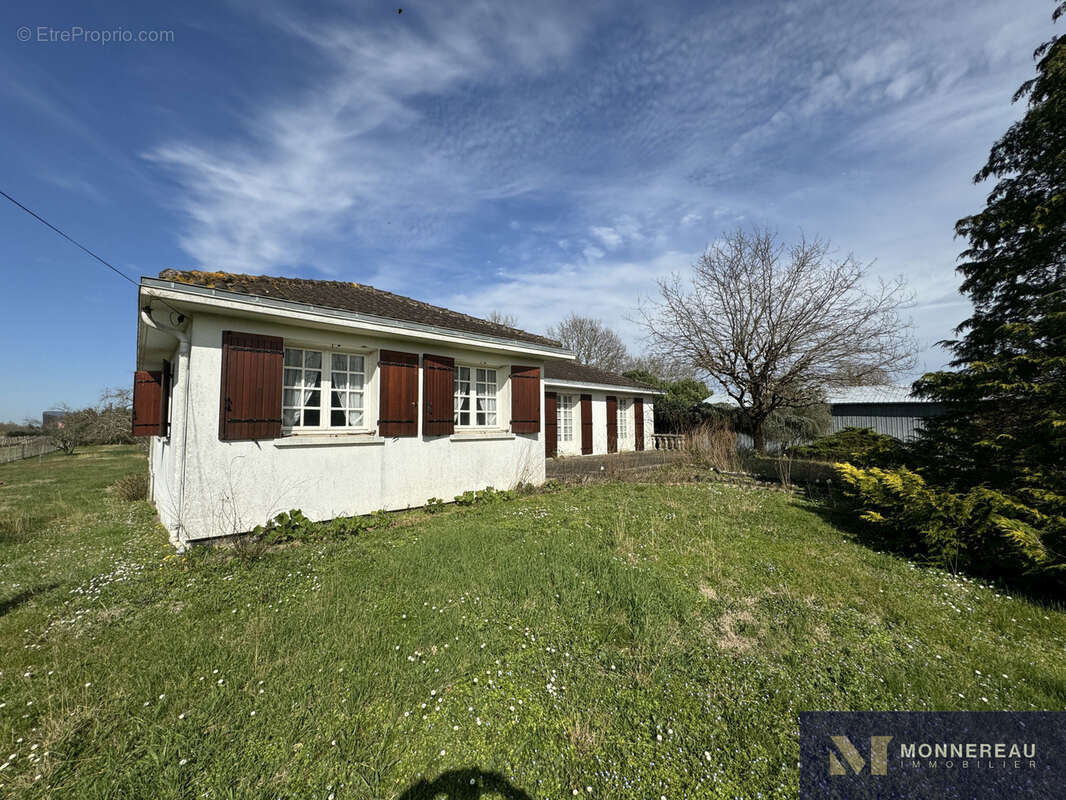 Maison à JONZAC