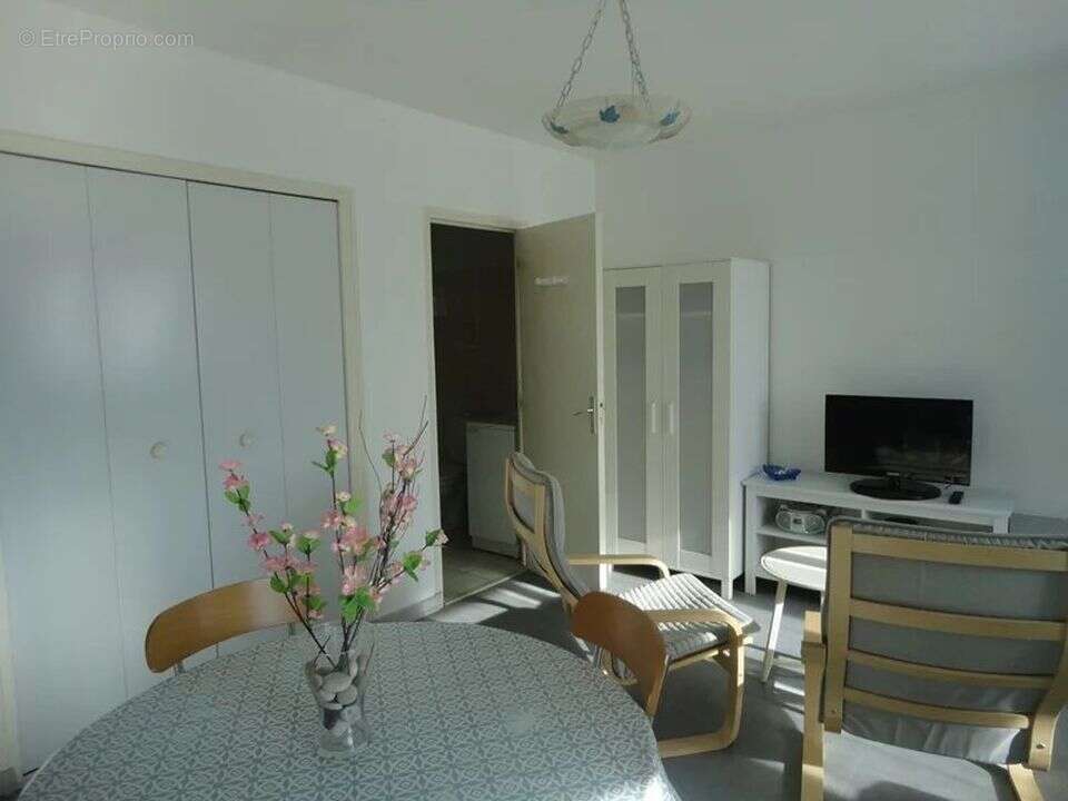 Appartement à GREOUX-LES-BAINS