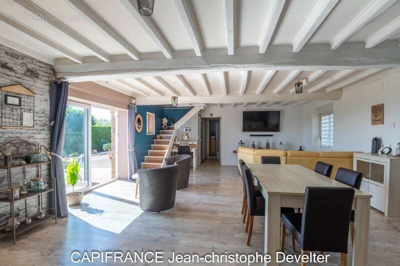 Maison à vendre 3 chambres proche de GORRON (53) sur terrain de 7500 m2 - photo 4