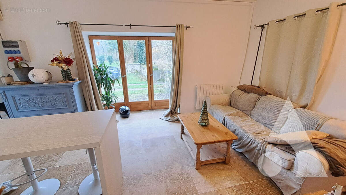 Appartement à SAINT-REMY-LES-CHEVREUSE