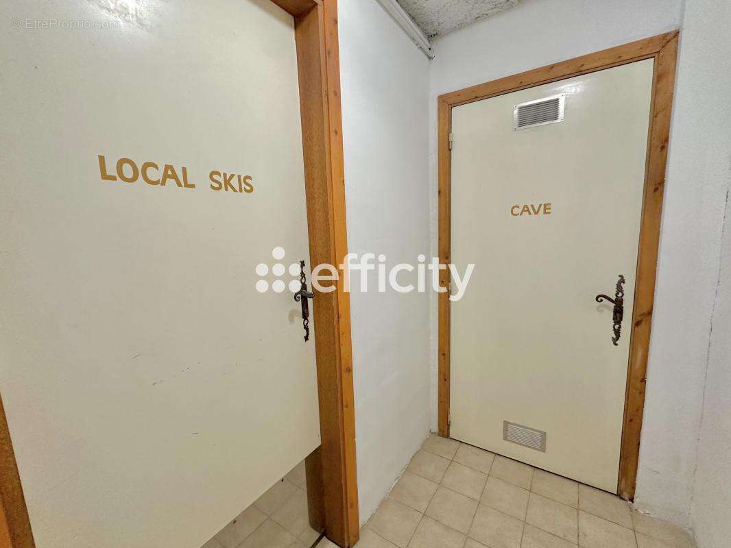 Appartement à SAINT-ETIENNE-DE-TINEE