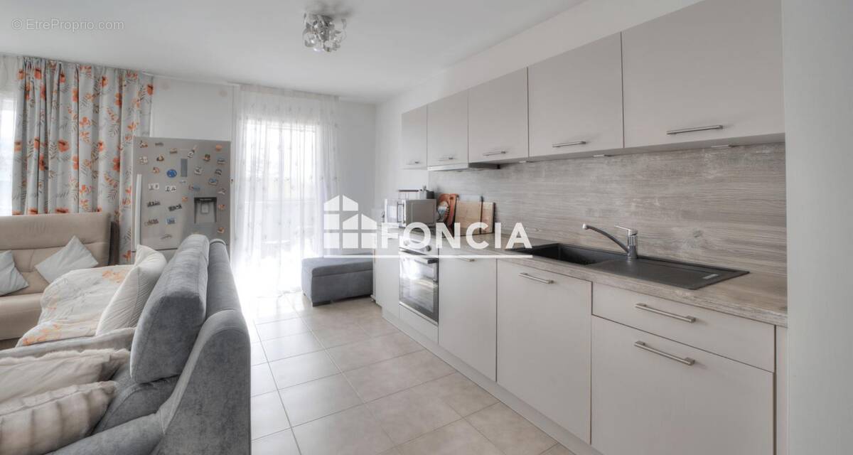 Appartement à SAINT-GENIS-POUILLY