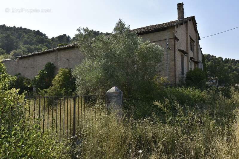 Maison à VAISON-LA-ROMAINE
