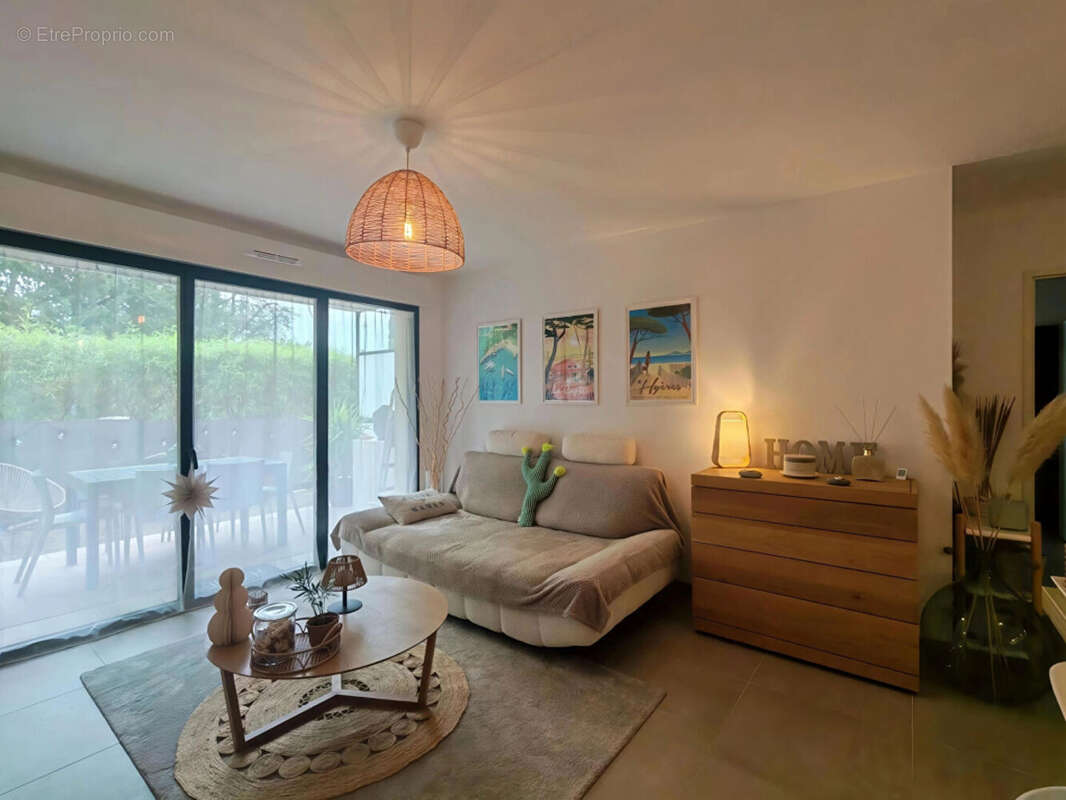 Appartement Toulon - T3 en rez-de-chaussée-de-jardin - Résidence récente - photo 2