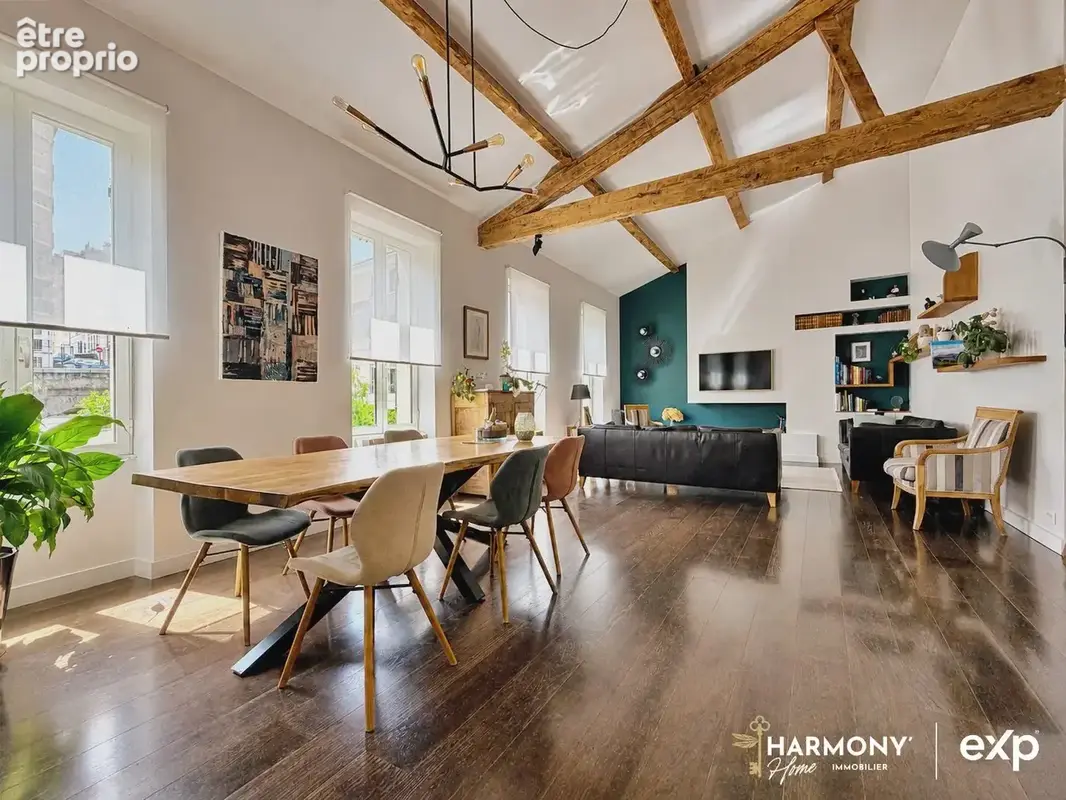 Appartement à MARSEILLE-7E