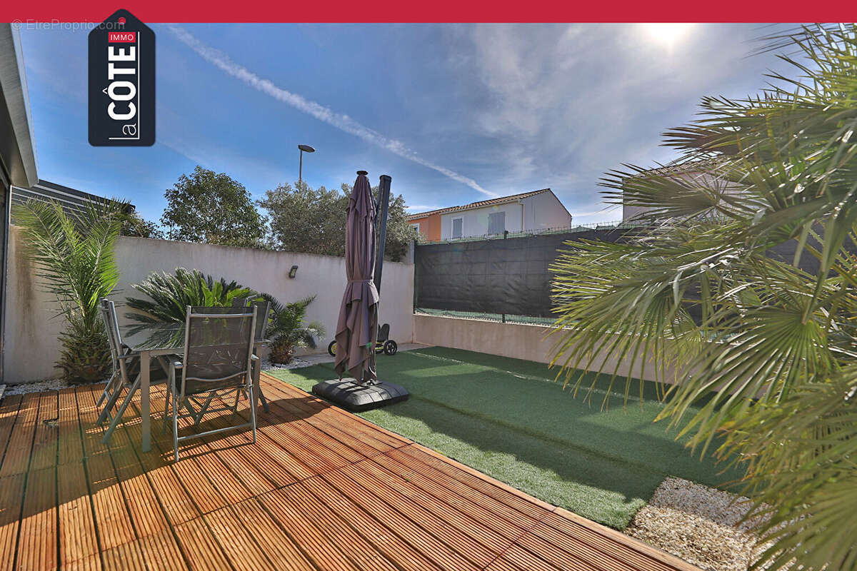 Maison à CHATEAUNEUF-LES-MARTIGUES