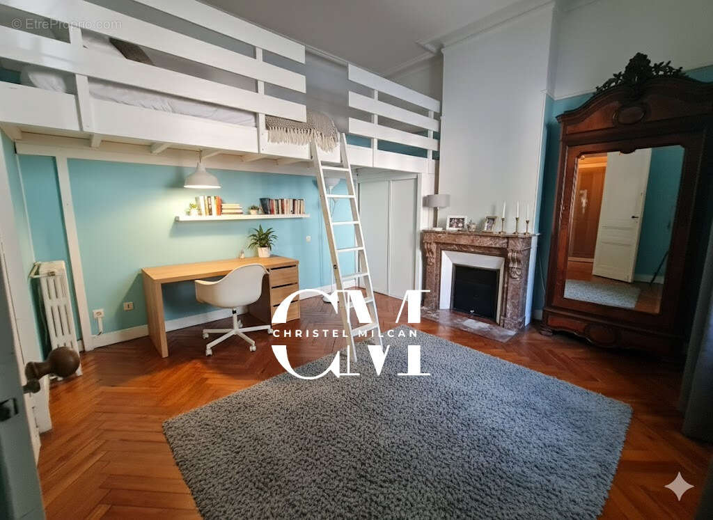 Maison à BORDEAUX