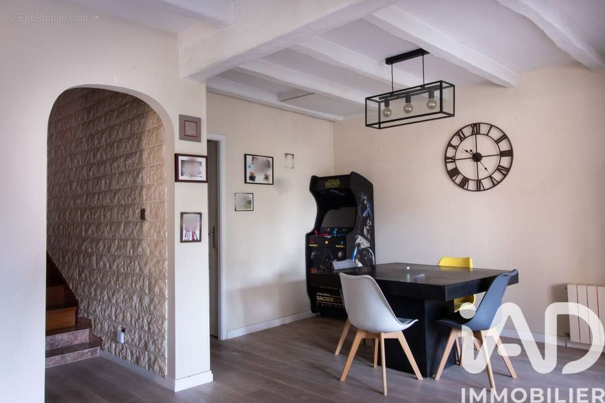 Photo 4 - Maison à HOUILLES