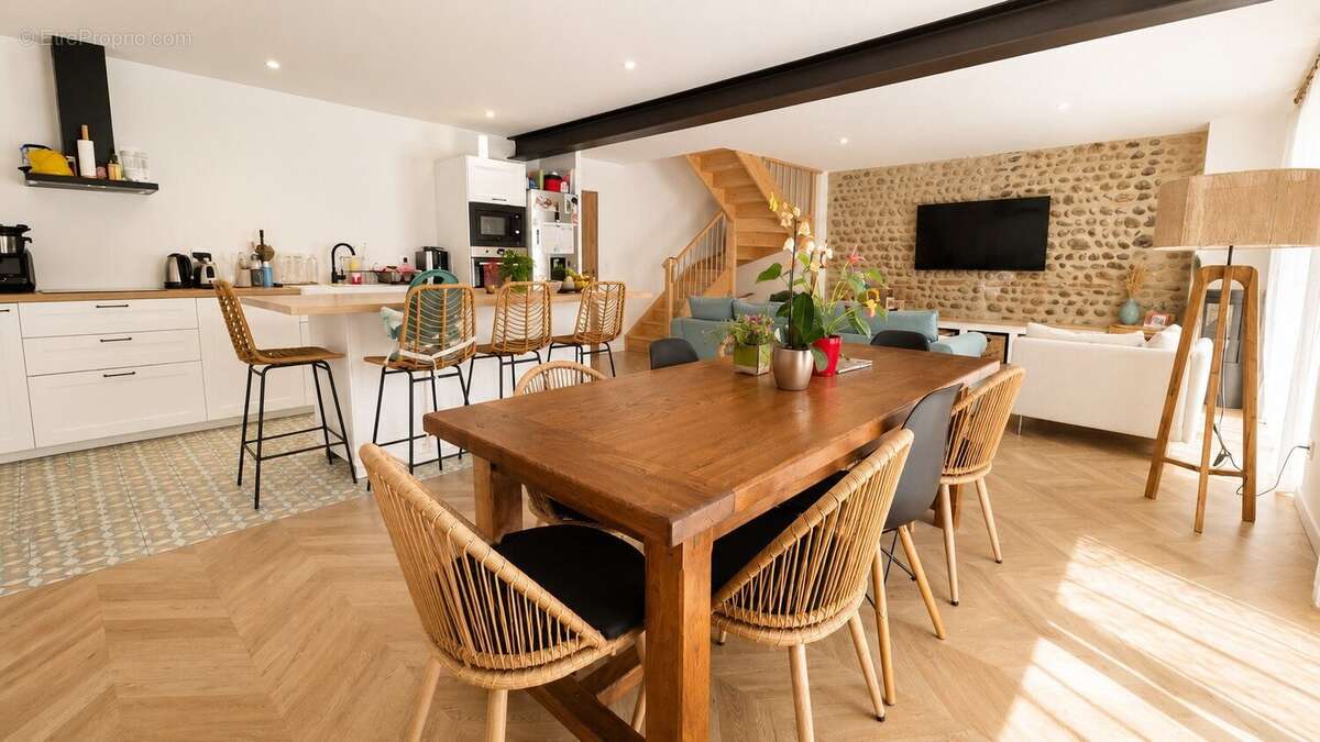 Maison entierement renovée - photo 3