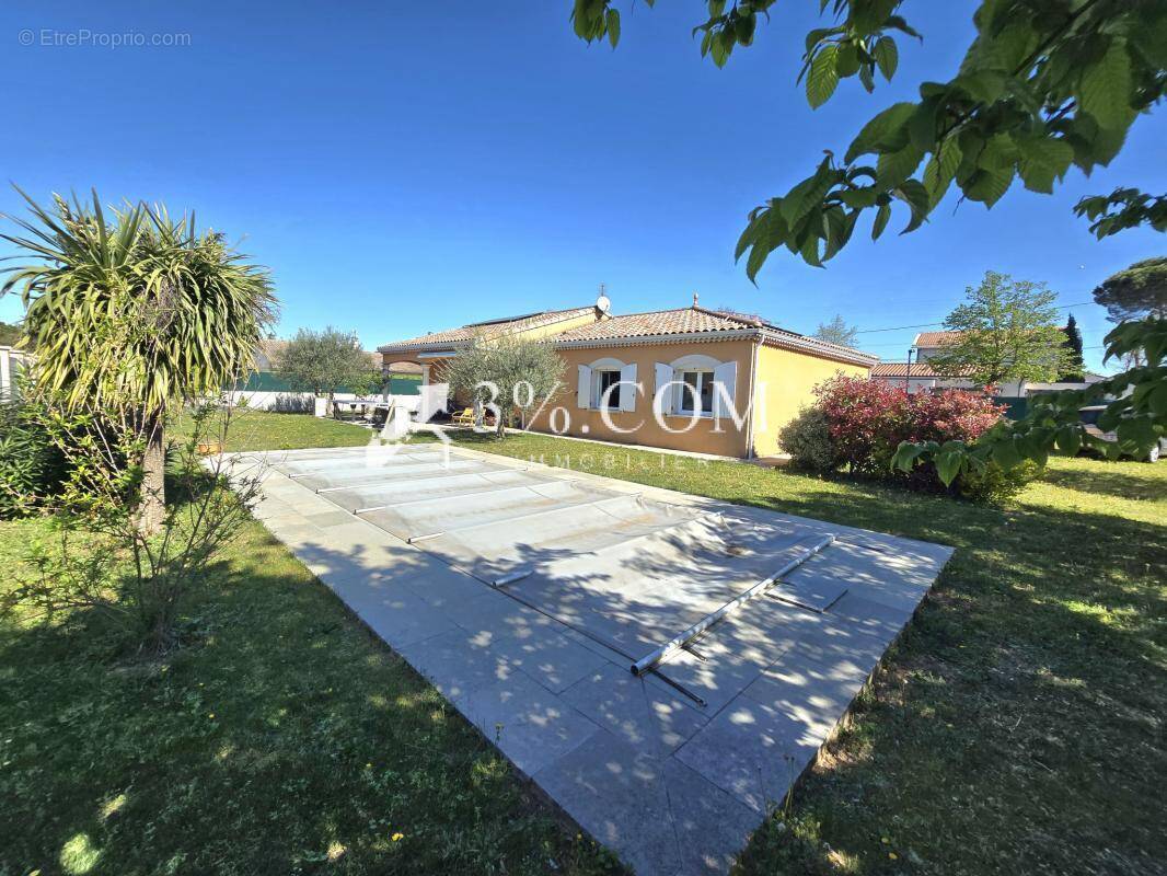 Maison à CHATEAUNEUF-SUR-ISERE