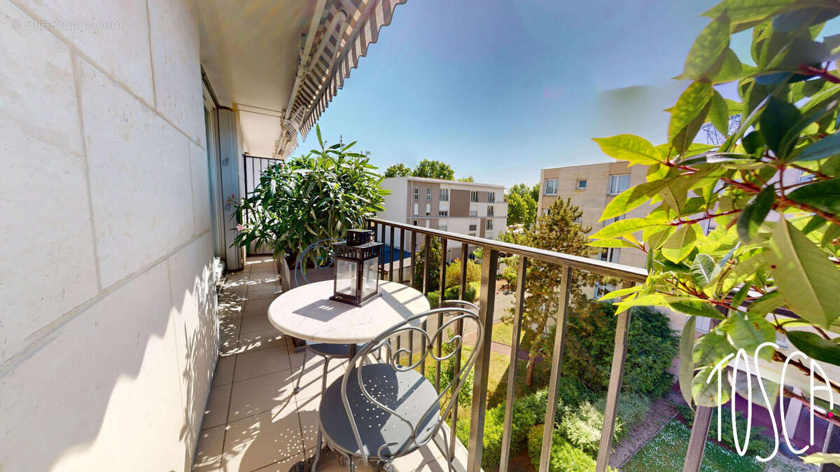 Appartement à THIAIS