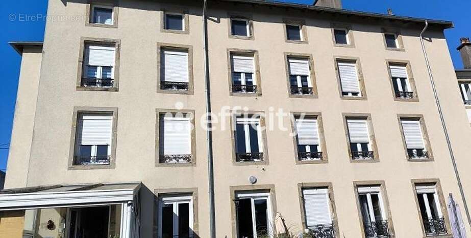 Appartement à MIRECOURT