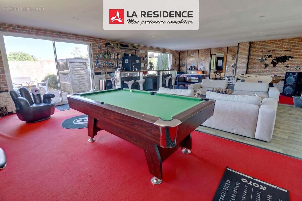 Maison 216 m² à Le Manoir  - photo 3