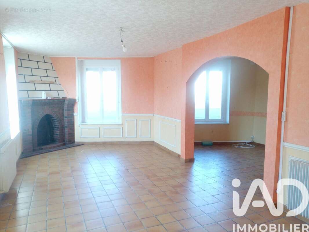 Photo 2 - Maison à LA BAZOCHE-GOUET