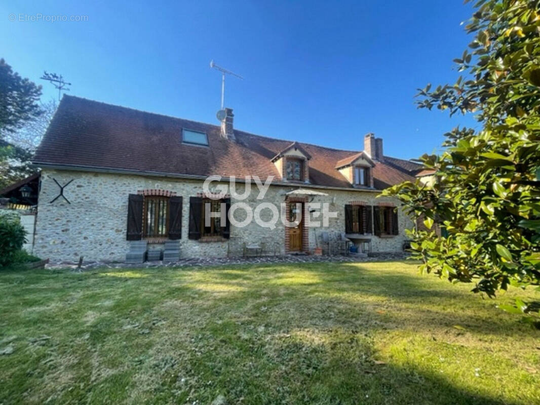 Maison à SOIZY-AUX-BOIS