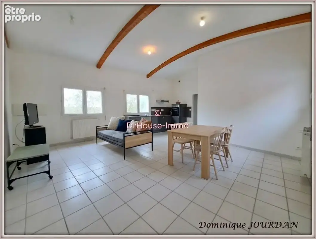 Appartement 63 m² à Saint-Donat-Sur-L'herbasse  - photo 1
