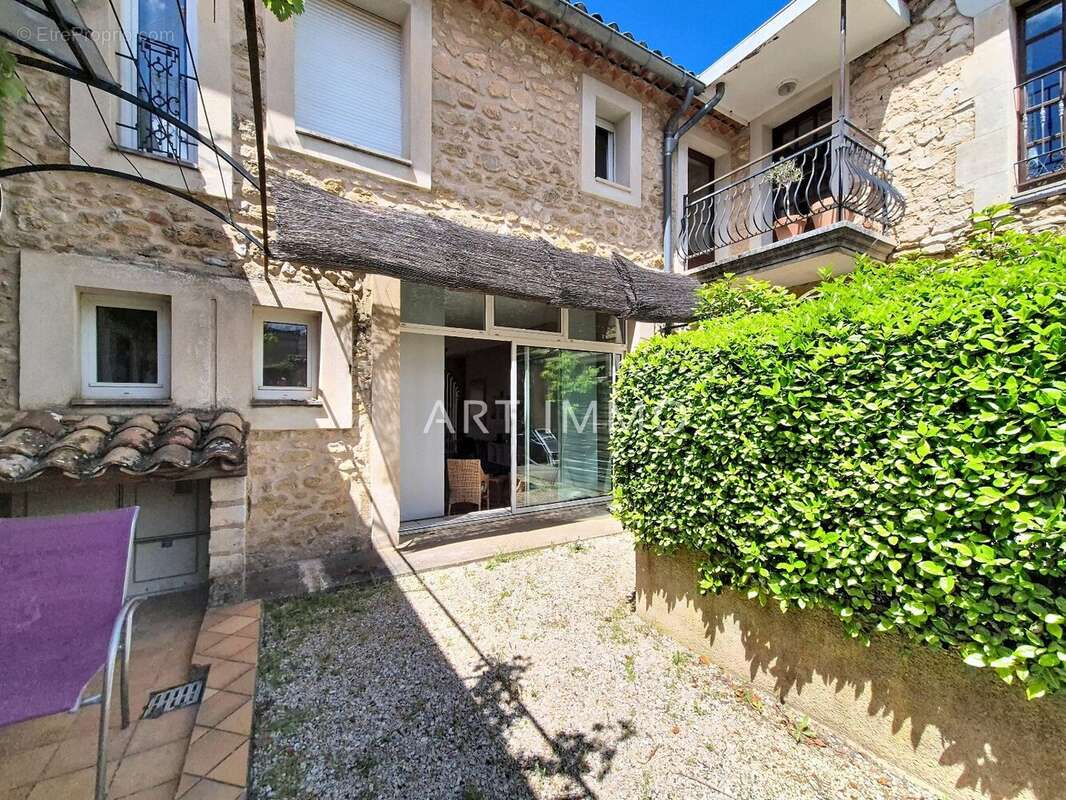 Maison à MAUBEC