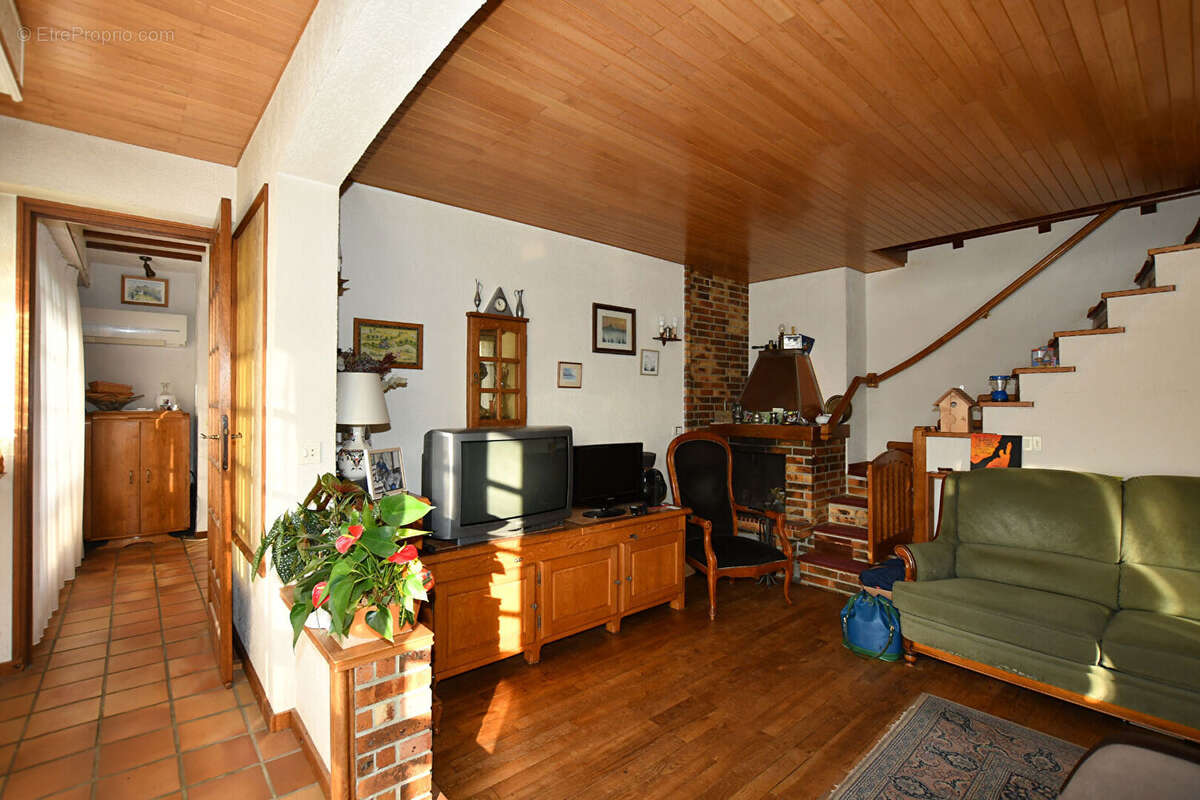 Maison à BOIS-D'ARCY