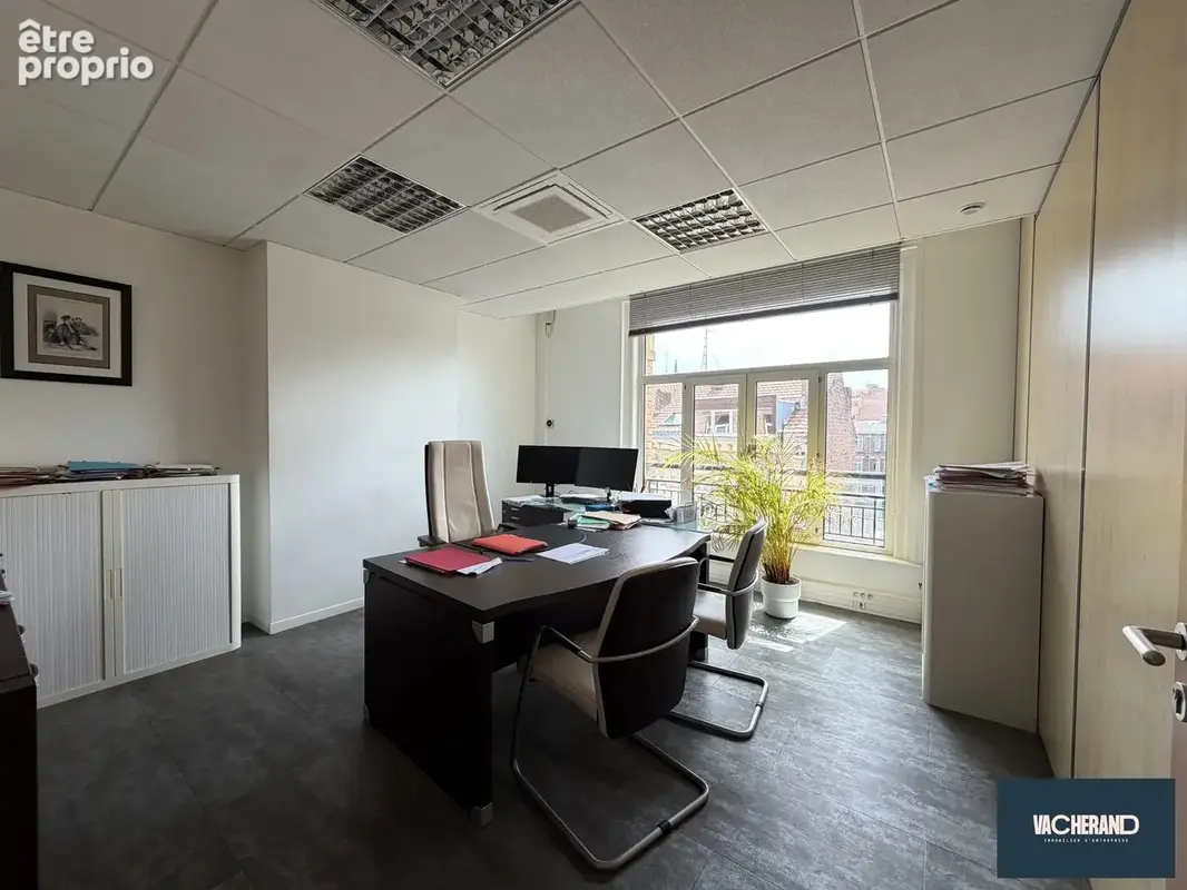 Commerce 105 m² à Lille  - photo 4
