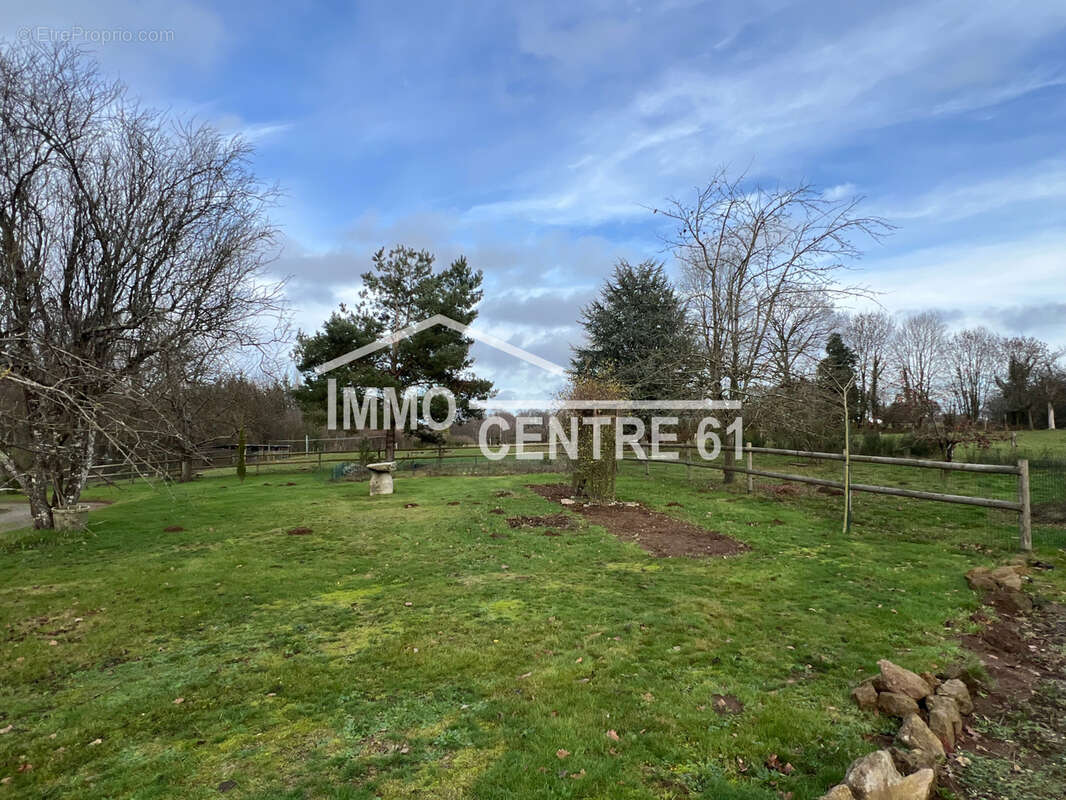 Maison à LA FERTE-MACE