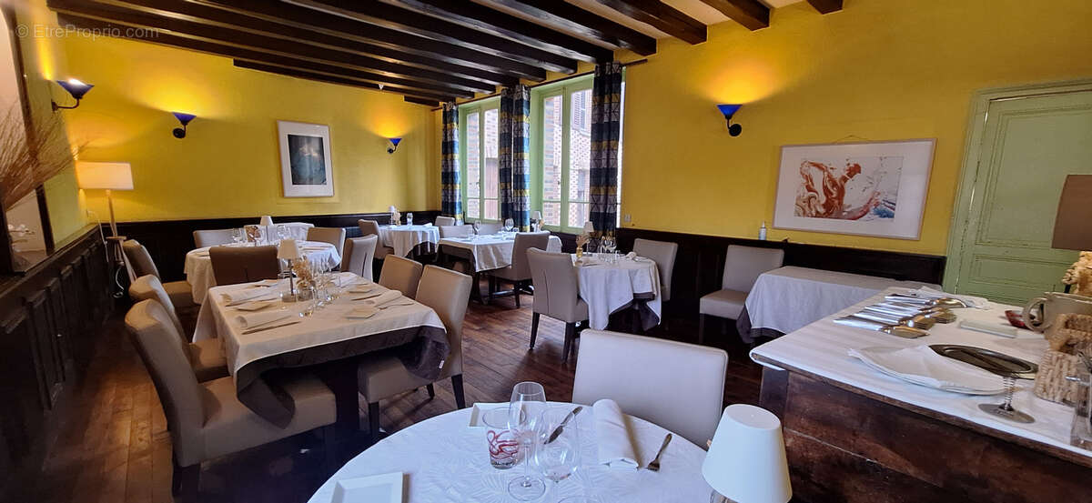 Commerce à SAINT-VALERIEN