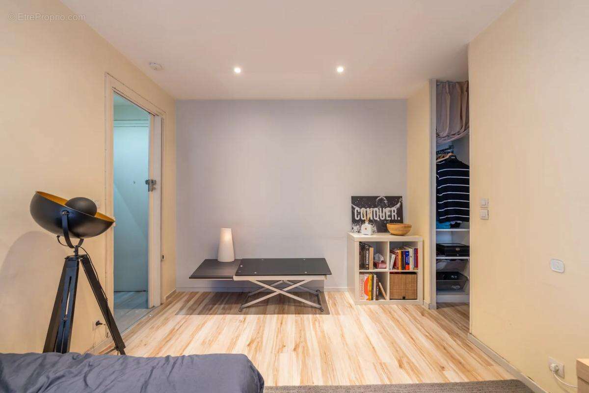 Appartement à COLOMBES