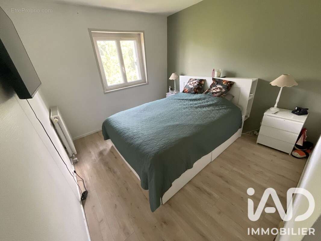 Maison 100 m² à Mennecy  - photo 7