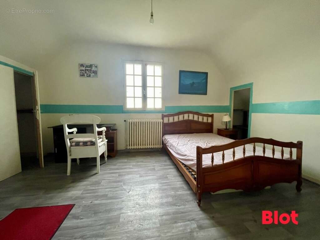 Maison à PLESSIX-BALISSON