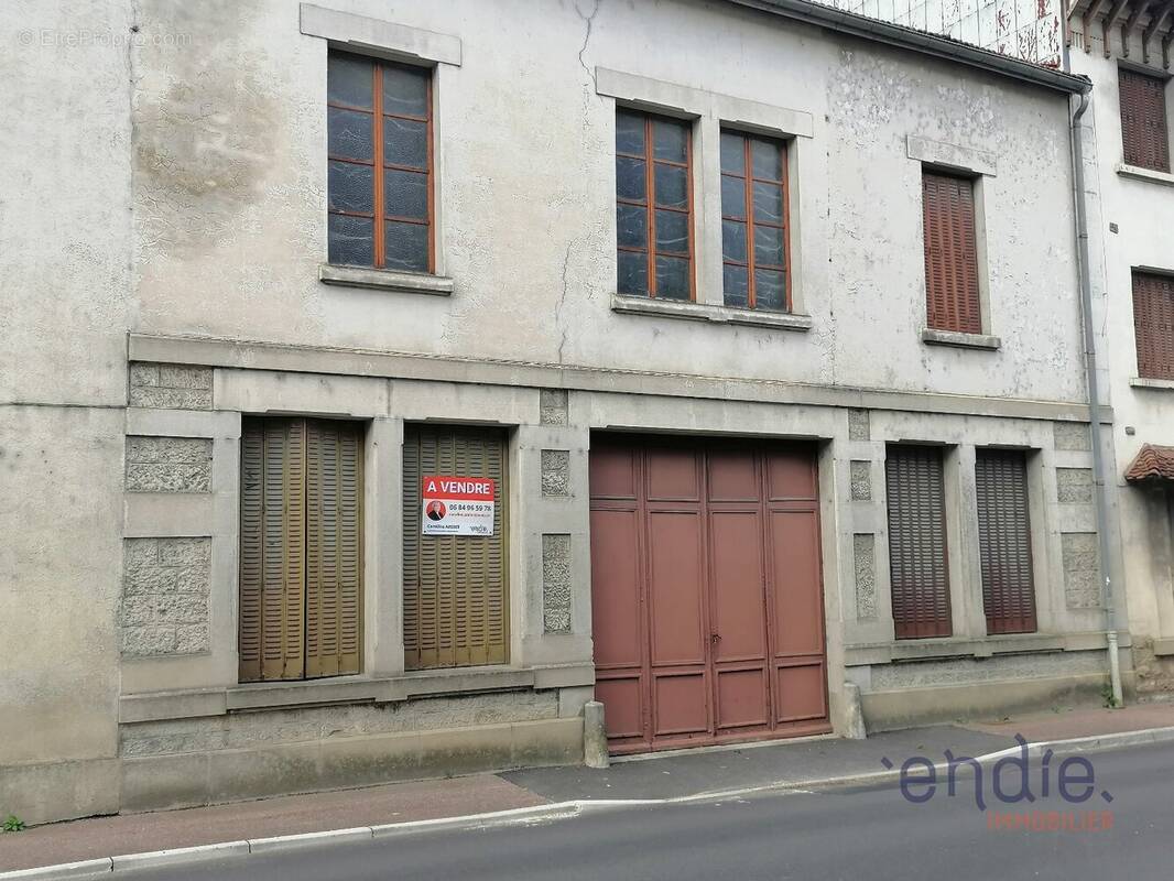 Commerce à SALINS-LES-BAINS