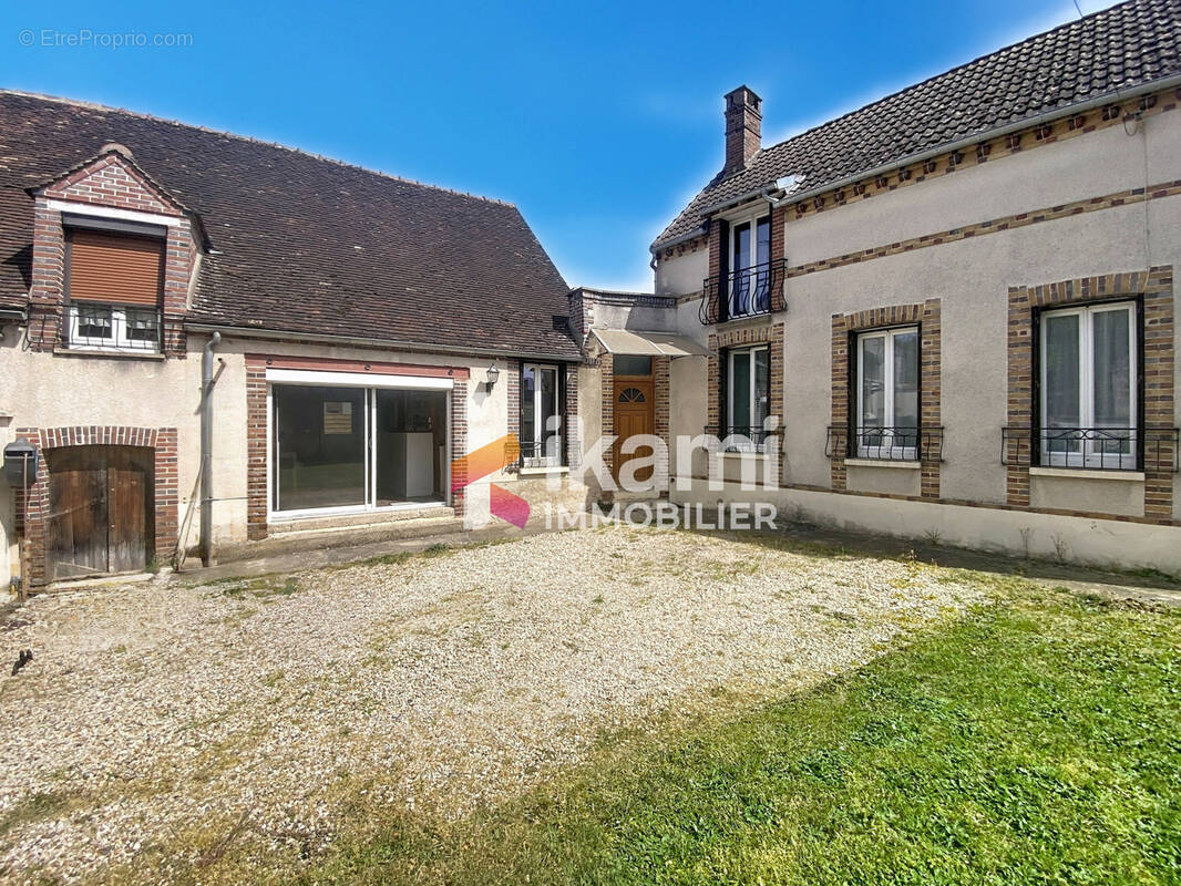 Maison à ETIGNY