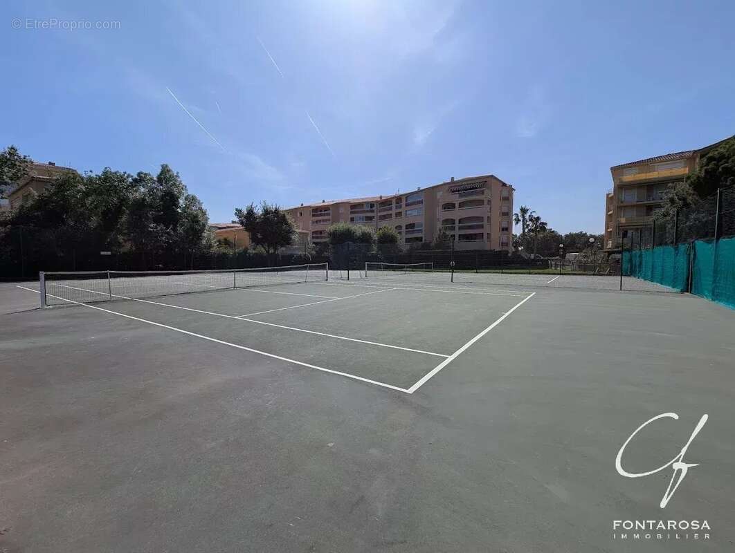 Appartement à FREJUS