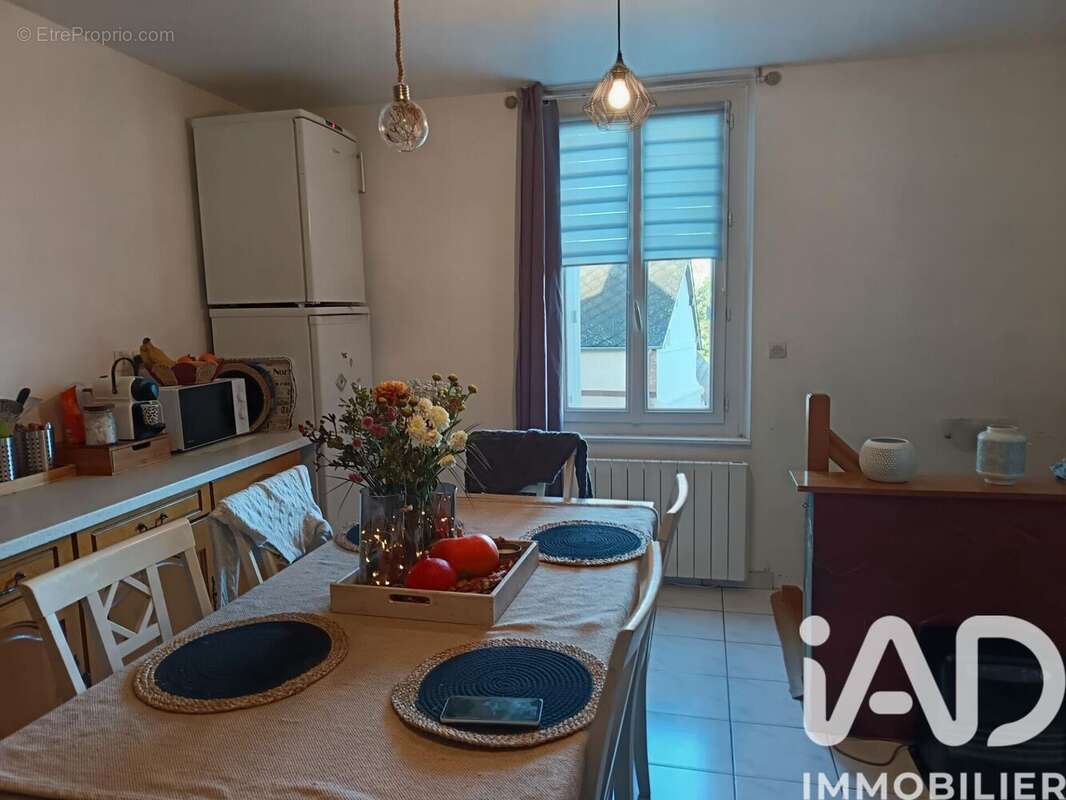 Photo 6 - Maison à ETREPAGNY