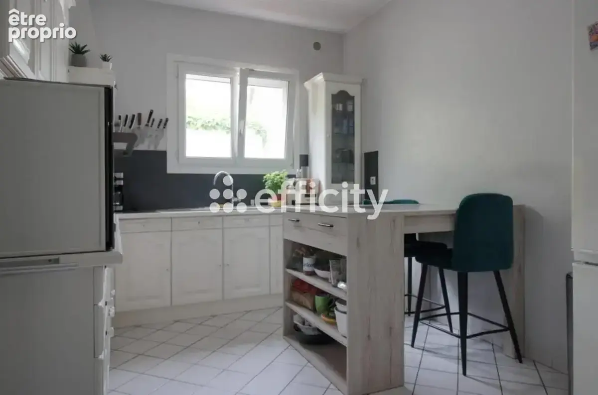 Maison 154 m² à Chelles  - photo 8