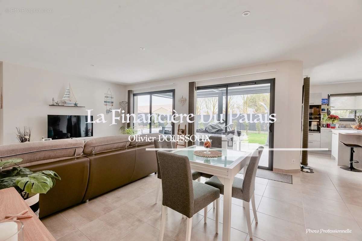 Maison à SAINT-SULPICE-DE-ROYAN