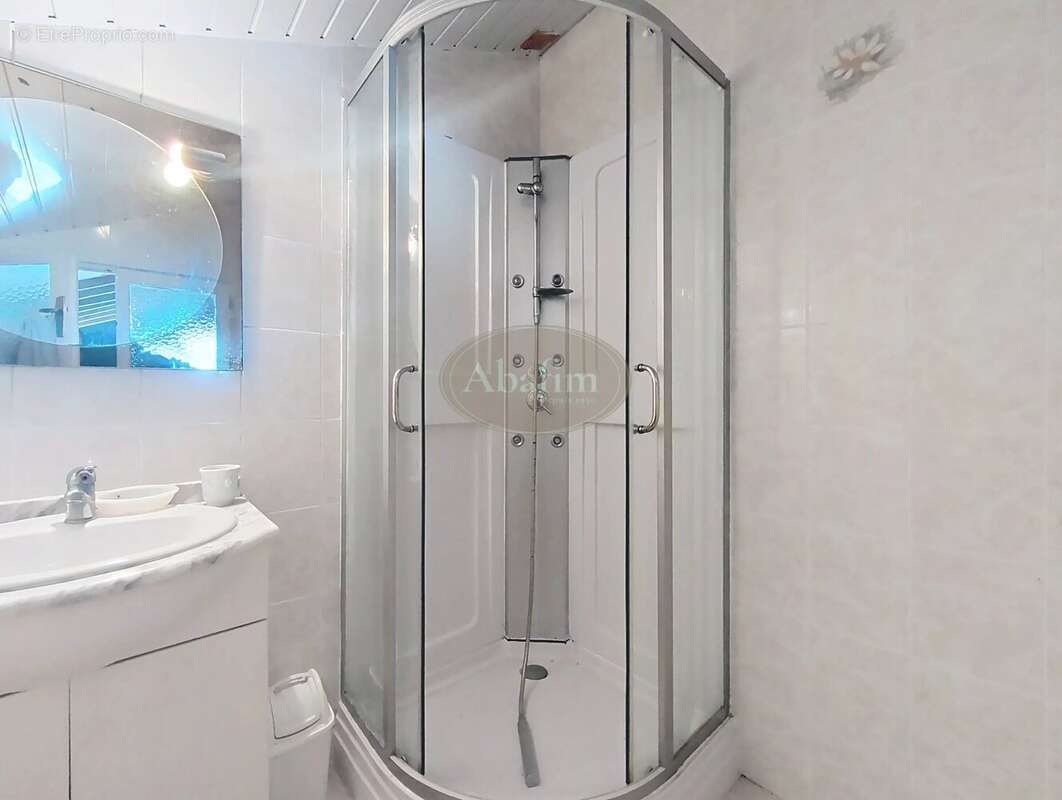 Maison à TRIE-SUR-BAISE