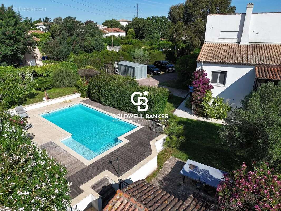 Maison à PUGET-SUR-ARGENS