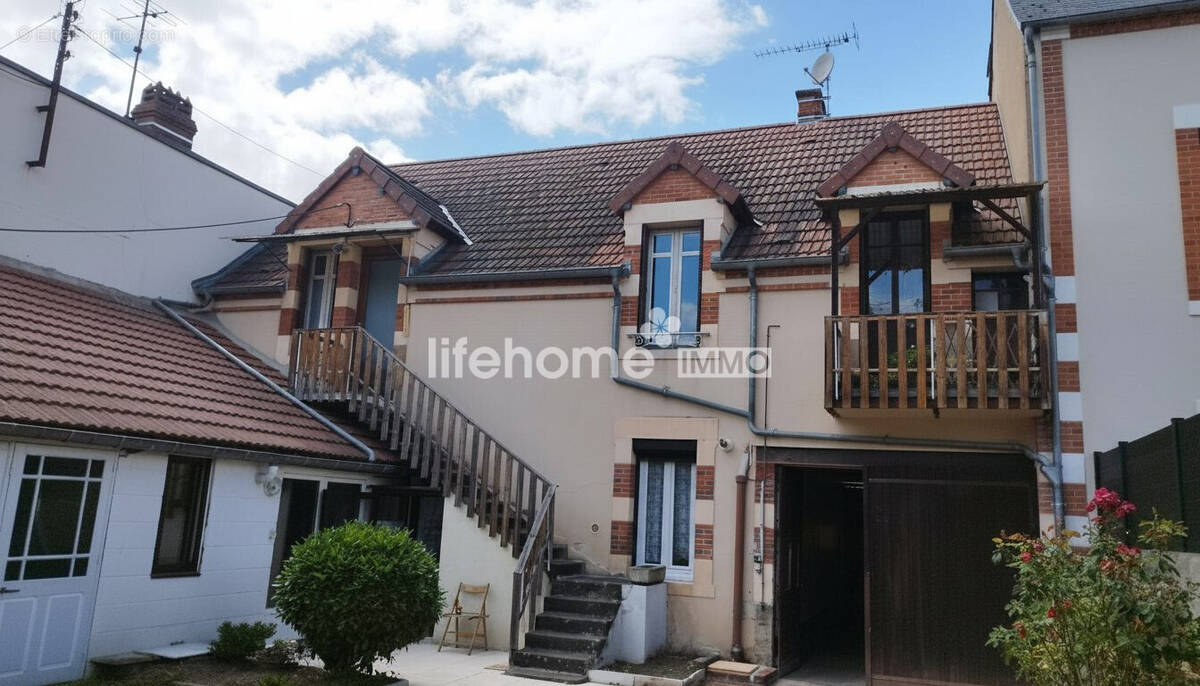 Appartement à VARENNES-SUR-ALLIER